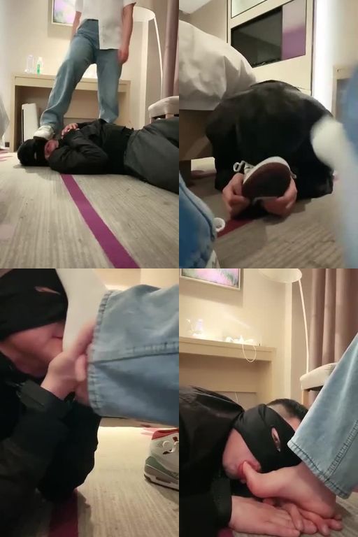 乔伊S-白棉袜爆拆足深喉堵嘴_沉浸式舔闻素人姐姐的运动鞋白袜【文文文文】