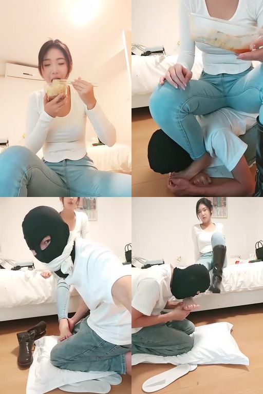 亿姐S-家奴餐桌物化坐垫伺候我就餐闻舔长靴白袜