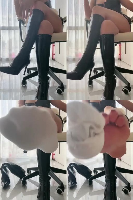 冷颜Queen-第一视角无底线红绿灯羞辱畜生全家