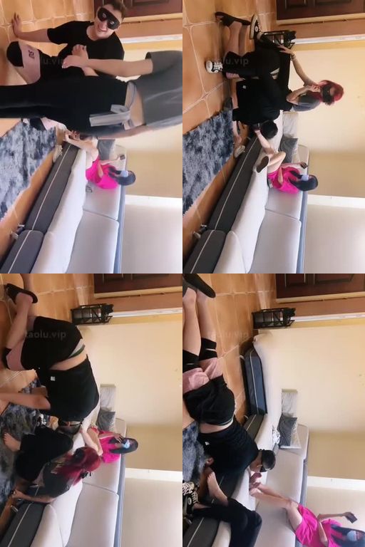 天津女仆店-奴下奴_虐调男摄影_骑马舔脚踩踏踢踹