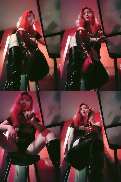 月神S-第一视角跪着长靴闻着香水被倒计时