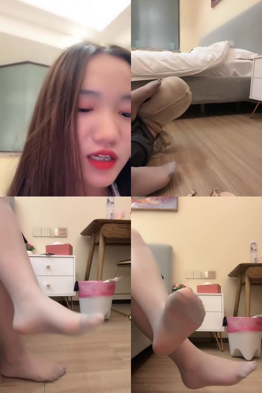 未分类-铆钉高跟丝袜虐臭脚蹂躏狗脸