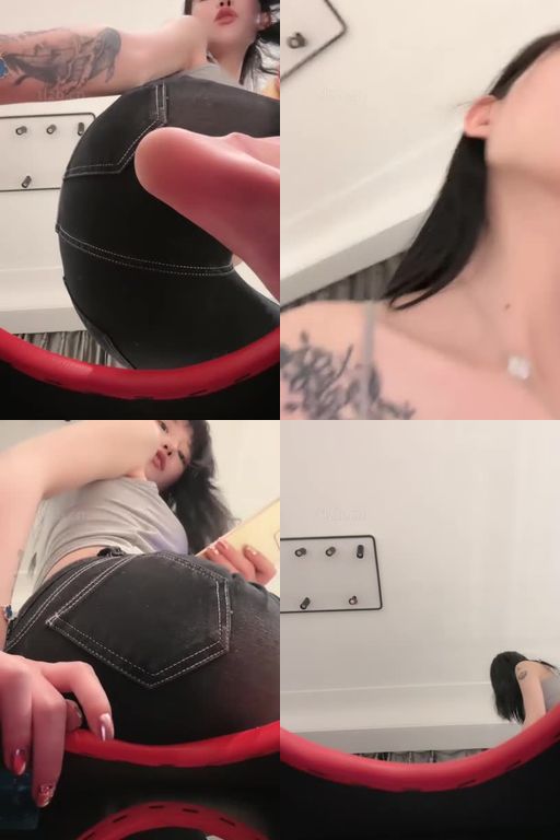 禾HE-第一视角超素妆容牛仔裤马桶视角