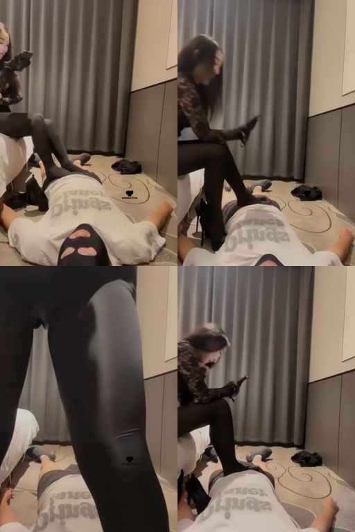 AIU-性感S高跟黑丝踩虐坐脸窒息