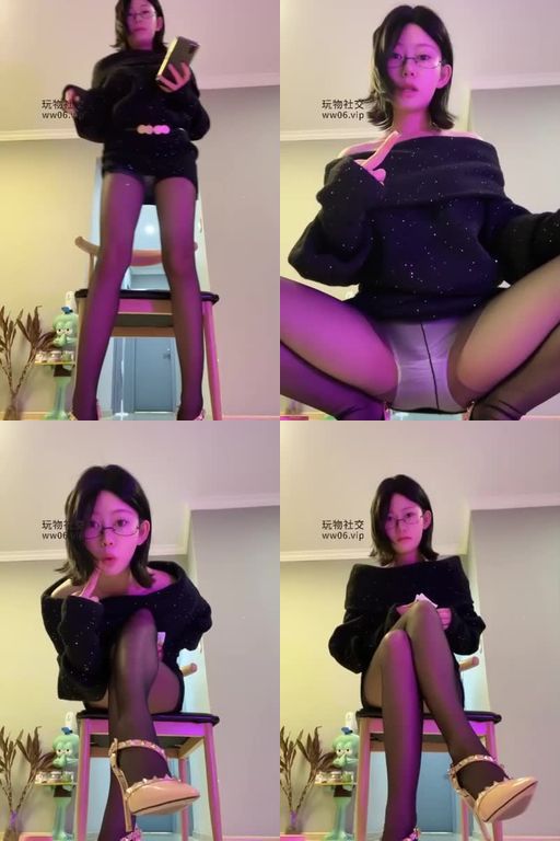 南京小小-第一视角_超简单小游戏红灯停绿灯行黄灯等