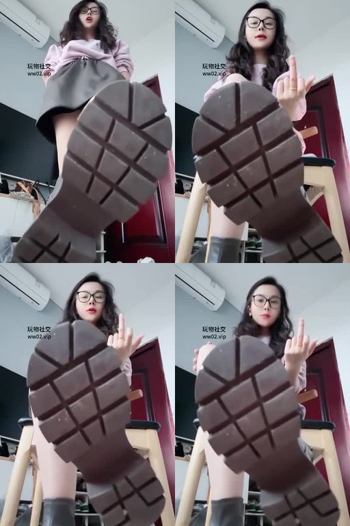 吴恩S-第一视角_肉丝马丁靴开炸