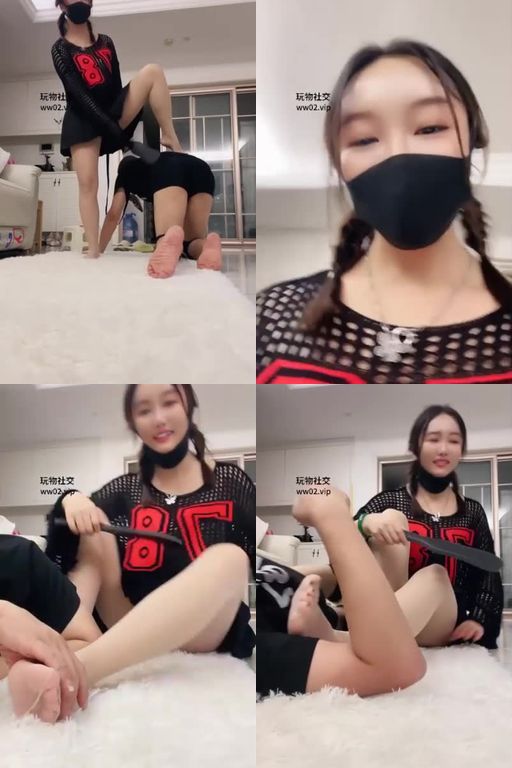 安琦S-肉丝全体重踩踏嘴叼高跟