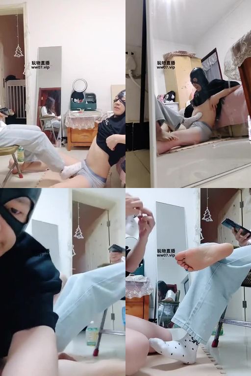 小李子-斑点白袜牛仔裤踩裆