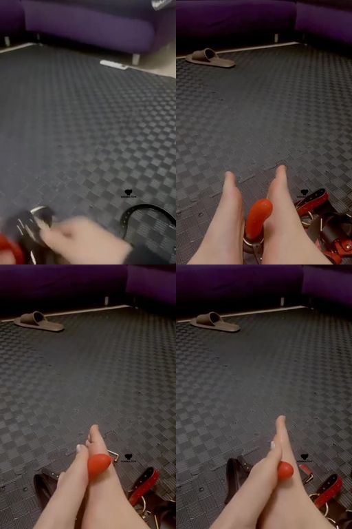 尤野S-第一视角_裸足辱骂模拟足交