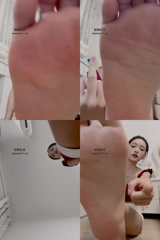 月亮姐姐-第一视角_汗脚裸足爽死你31分钟