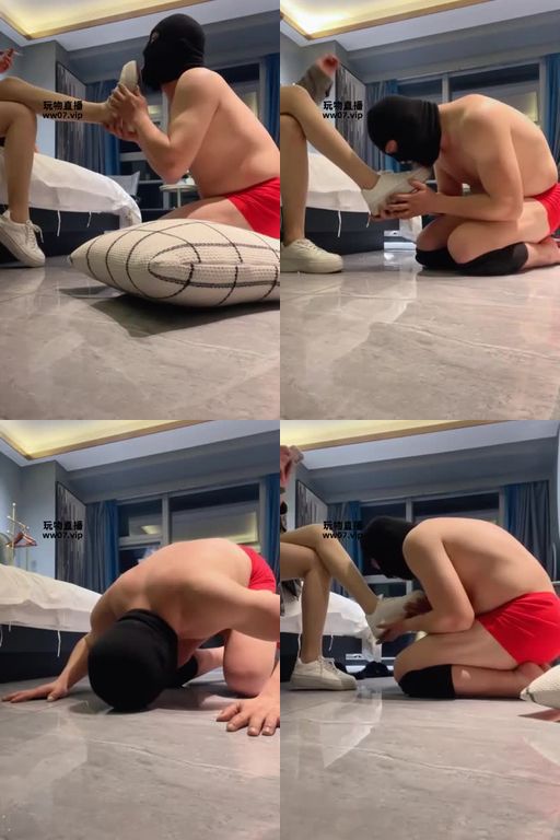 沐沐大大-爆打红内裤贱狗