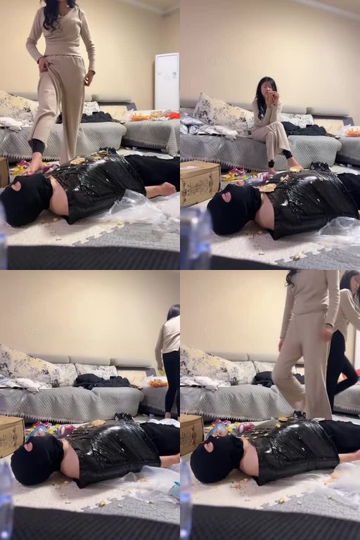 精神小妹-脚踩喂食25分钟双S胶带全包木乃伊狗踩踏喂食