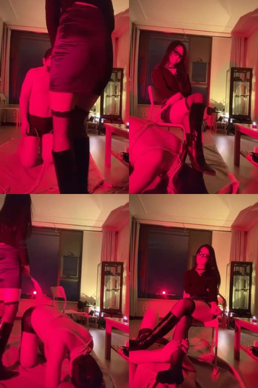 南纯熙-进来舔靴子